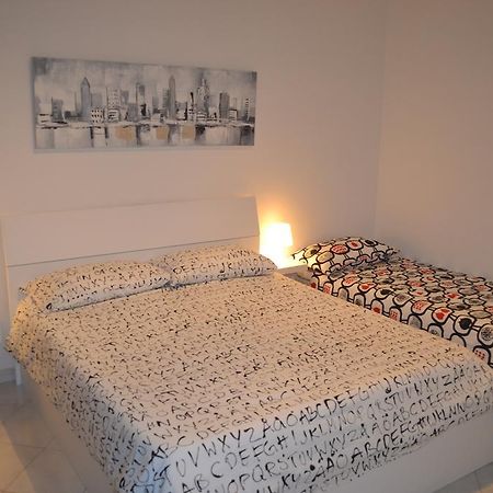 Homenapoli Buitenkant foto