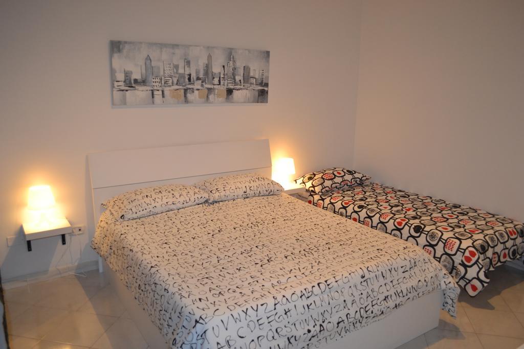 Homenapoli Buitenkant foto